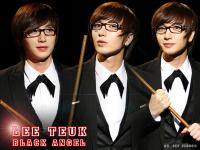 Lee teuk Black angle 