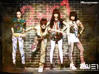 2NE1